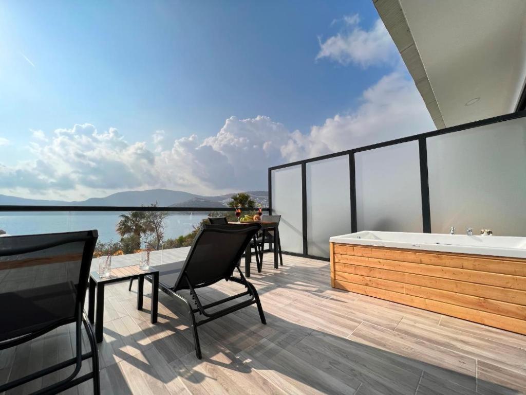 Kalkan Beach Park Hotel Kaş Exterior photo